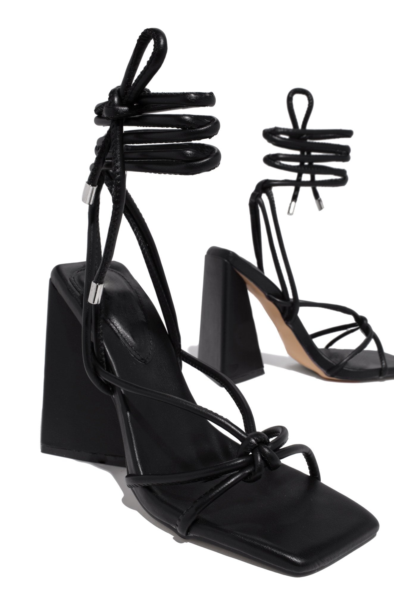 Danielle Heels- Black