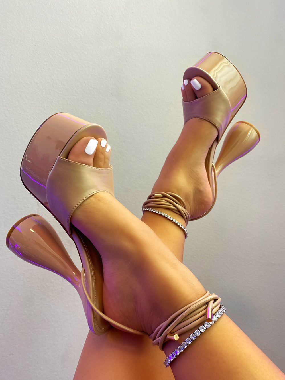 Galen Heels- Nude