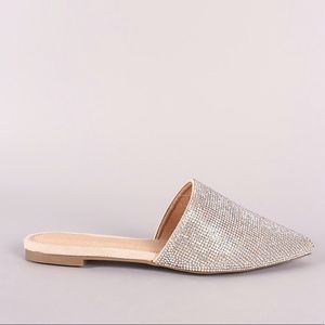 Raena Pointy Toe Flats - Nude - Atlanta Shoe Studio