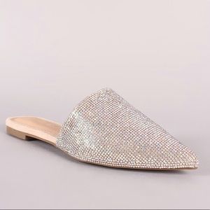 Raena Pointy Toe Flats - Nude - Atlanta Shoe Studio